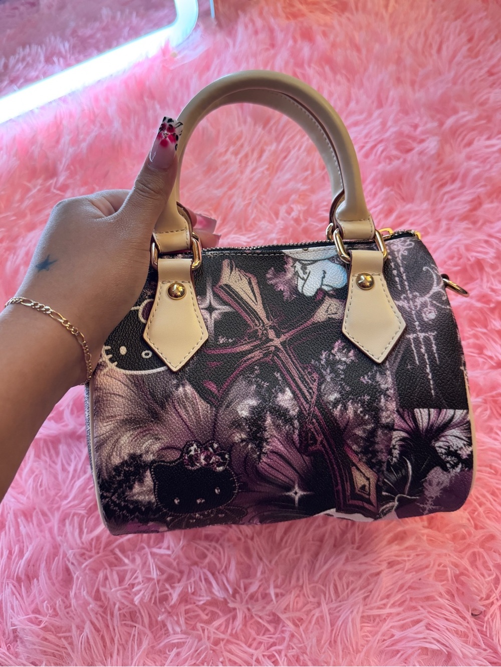 Stylish Pink Floral Top-Handle Bag - Cream Handles